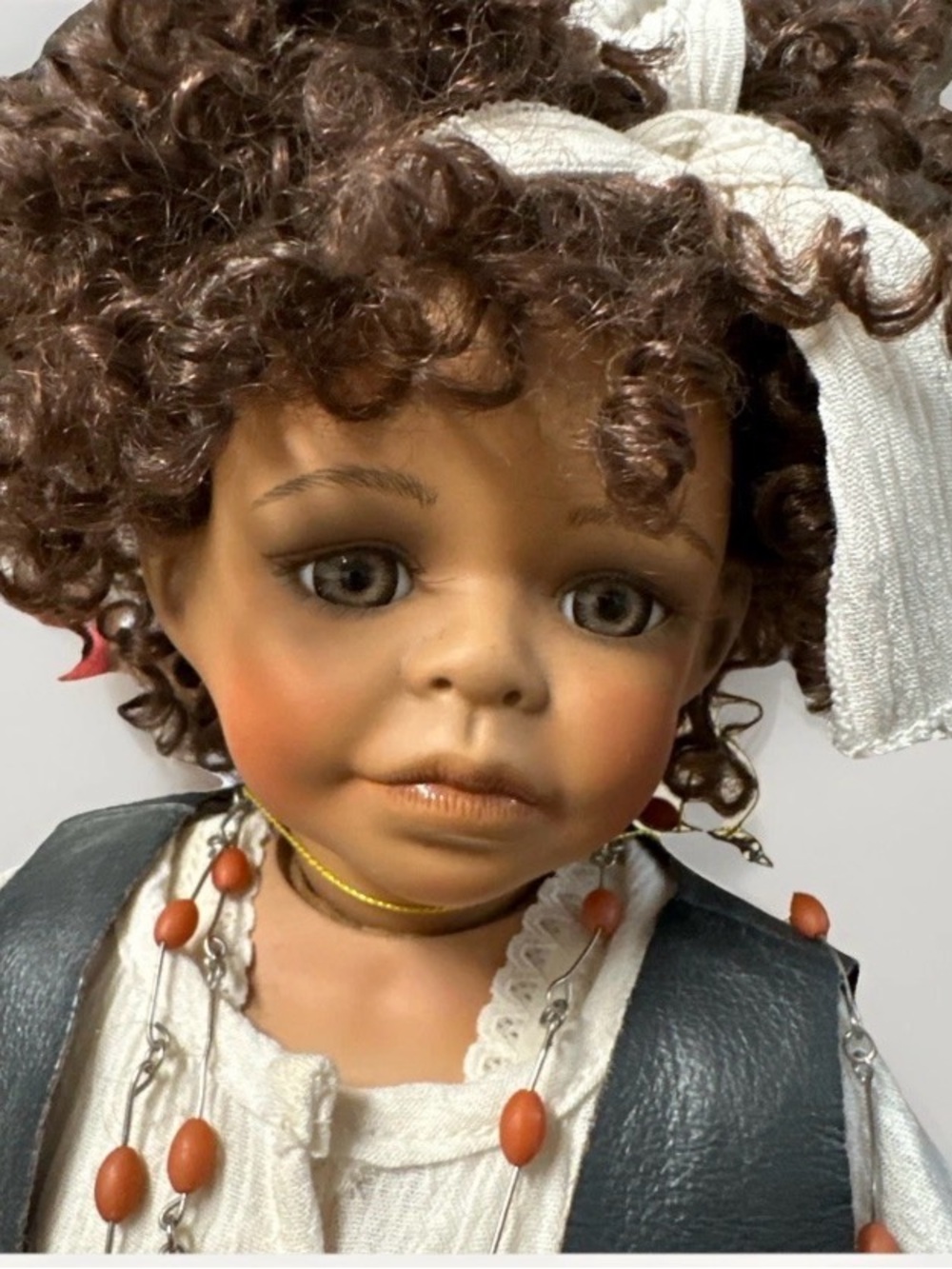 Kaye Wiggs 1997 Award Winning Black African American 17' Molly Doll - Picture 4 of 5